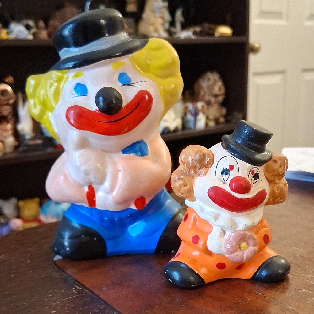 Enesco Clown Statue And Clown Bank - vintage
